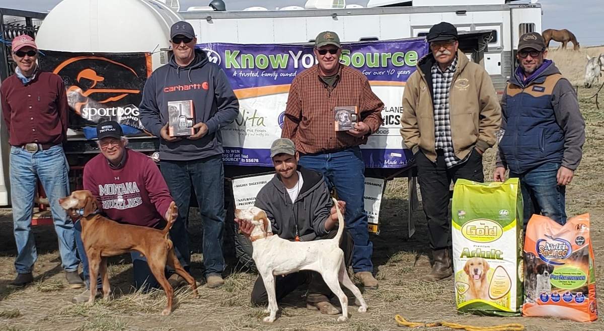 The Winners. In foreground, from left: Dave Noel with Bangert's Red Baron, Chris Perkins with Touch's Katrina. Standing: David Huffine (judge), Brian Gingrich, Austin Turley, Lou Qualtiere, and Tim Thornton (judge)